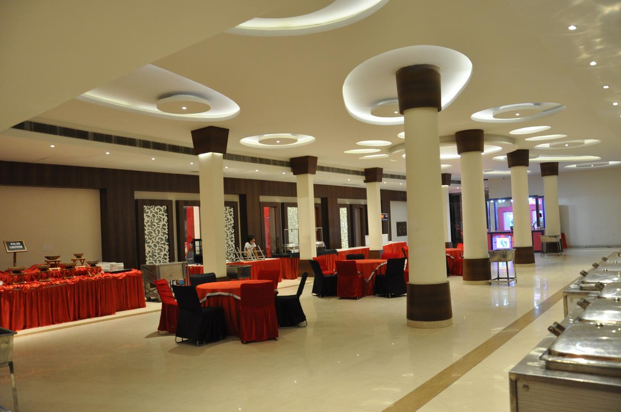 Hotel Aroma Inn Sirsa Buitenkant foto